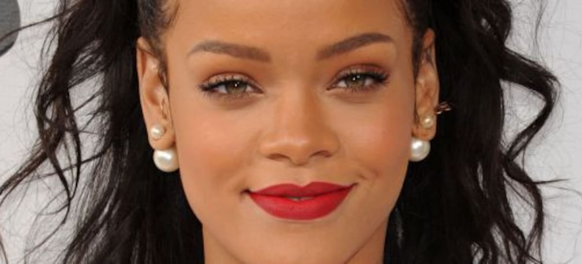 ¿Por qué criticaron esta foto de Rihanna?