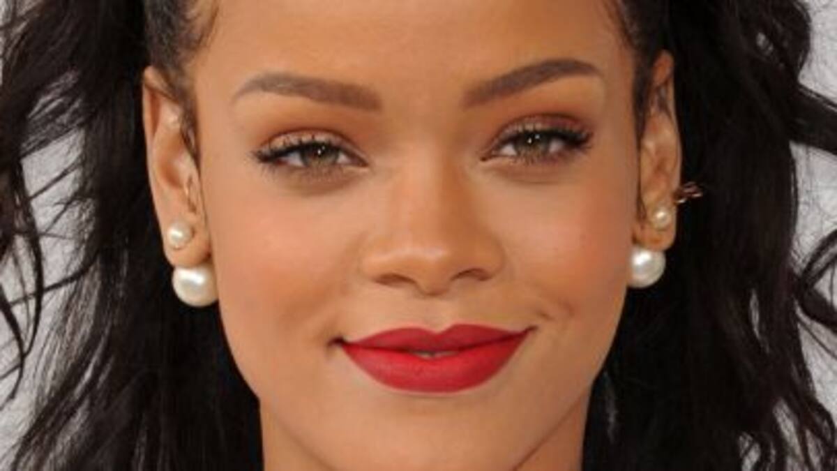 Todos atacan a Rihanna por esta foto