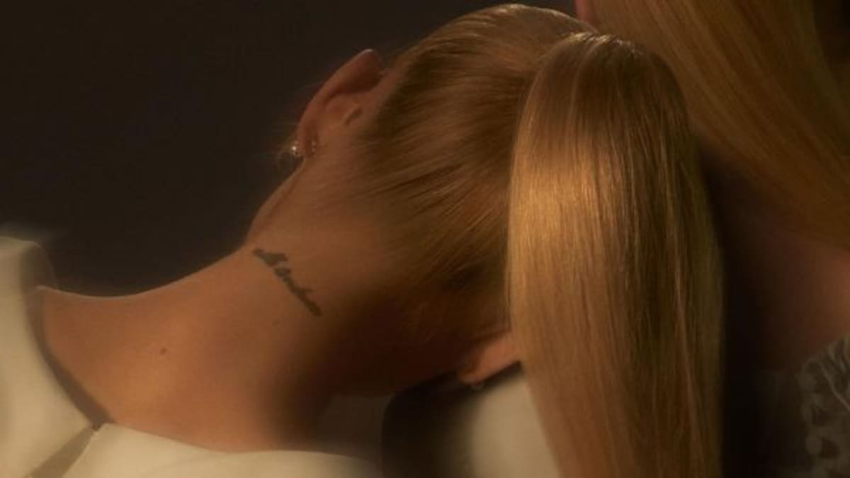 ARIANA GRANDE PRESENTA SU NUEVO ÁLBUM "ETERNAL SUNSHINE"