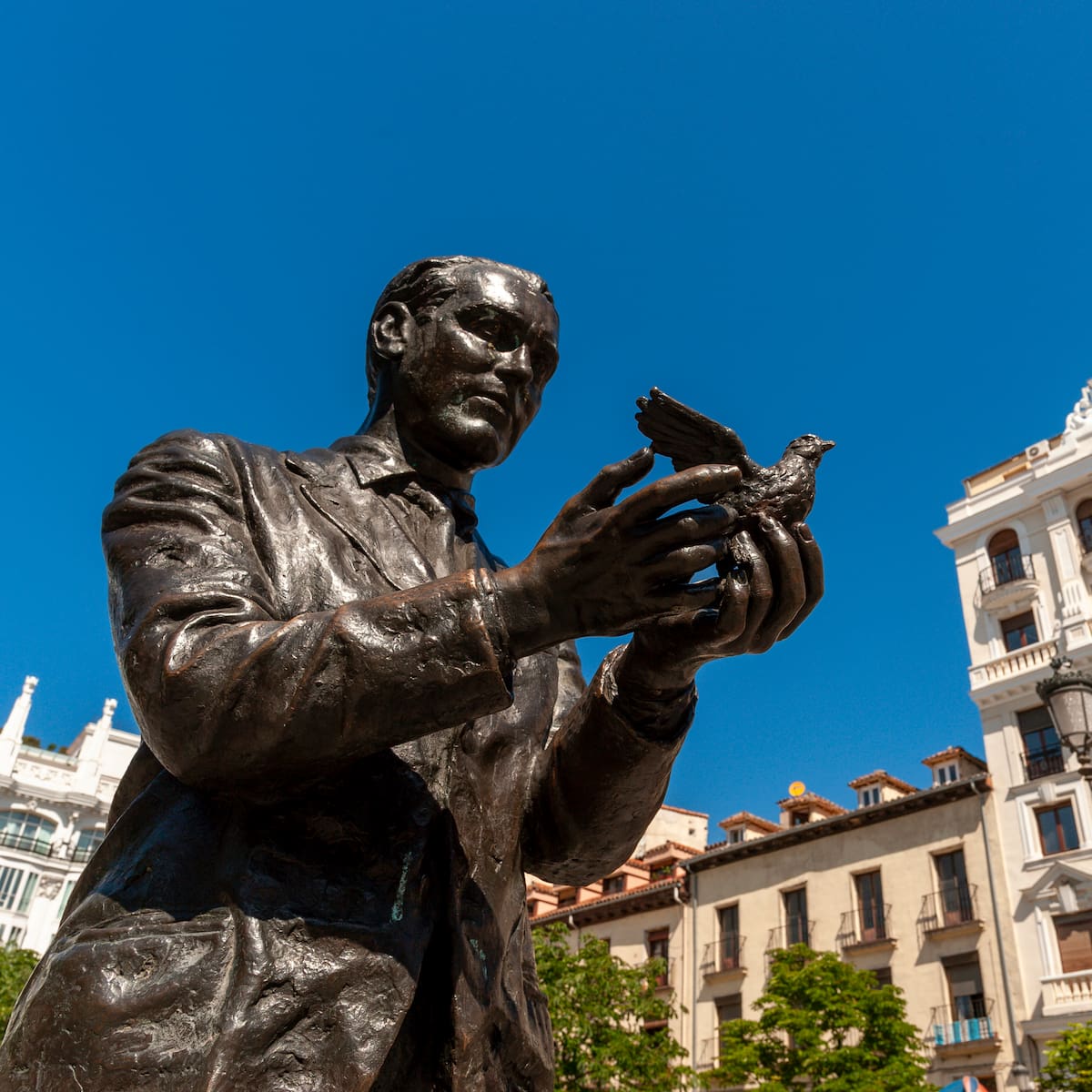 Tras el fenómeno de 'La bola negra': así puede recorrerse la vida de Federico García Lorca a través de los lugares que marcaron su historia