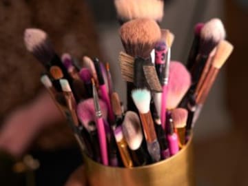 Rubén Ramos, estilista de influencers, nos avanza las tendencias de peluquería y maquillaje para este 2022