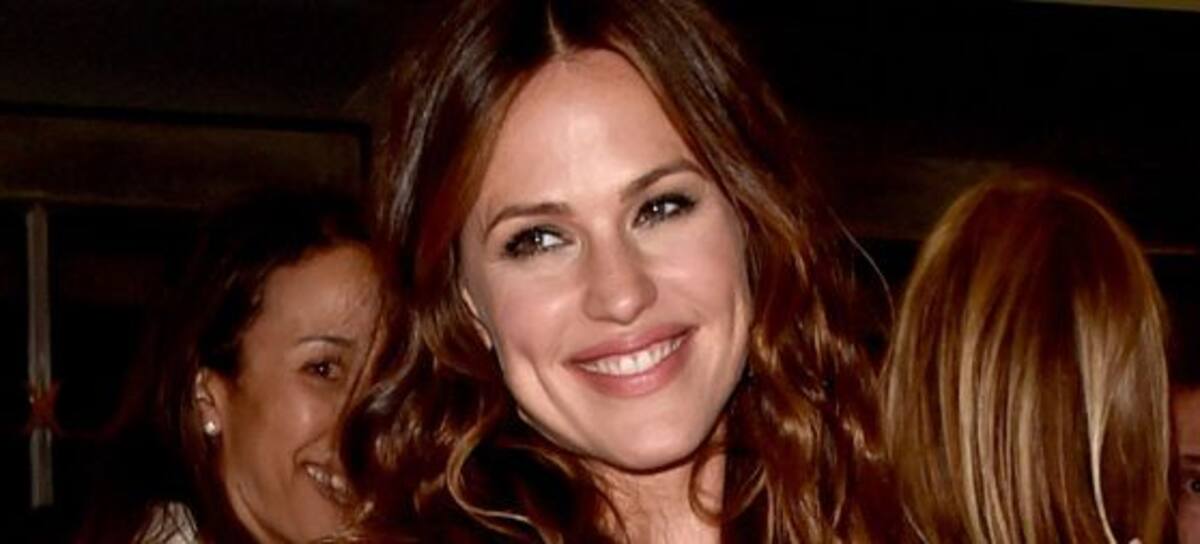¿Jennifer Garner está saliendo con Brad Pitt?