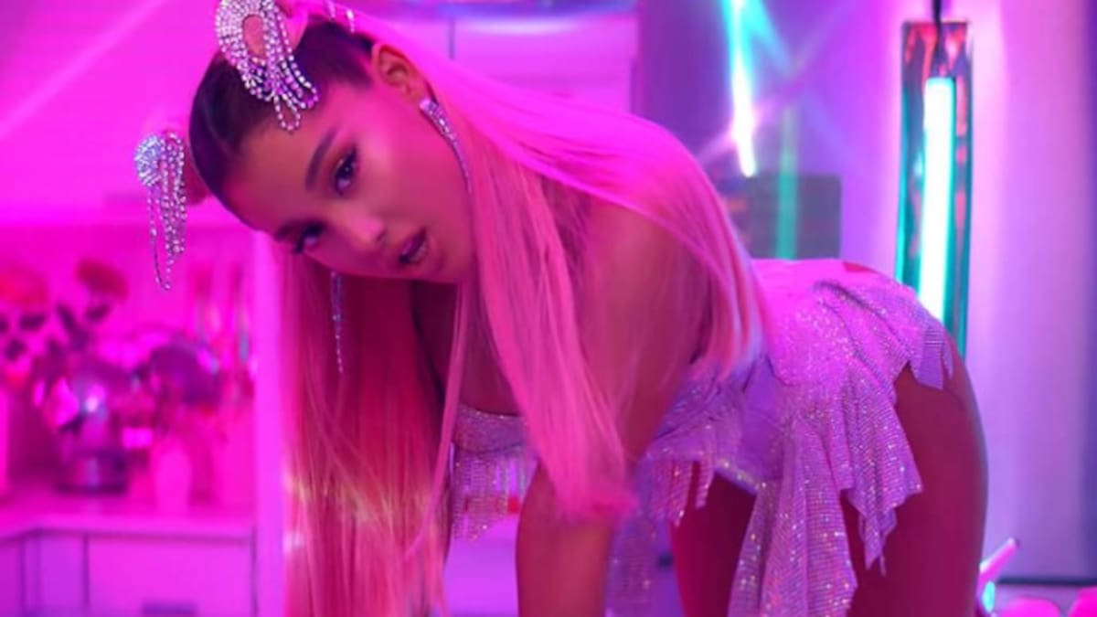 Ariana y sus “7 Rings”