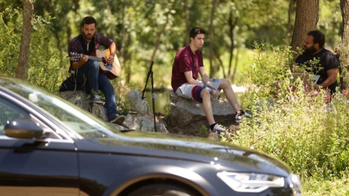 Y así es como You & I te pone la piel de gallina