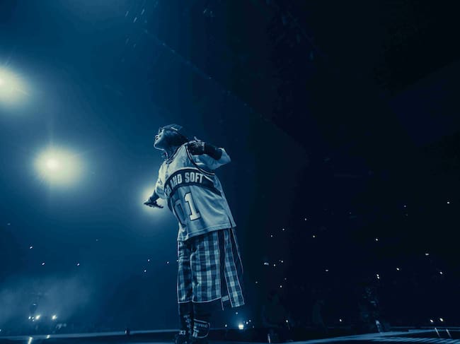 Una imagen oficial de 'Billie Eilish – Hit Me Hard And Soft: The Tour (en 3D)'. / Henry Hwu