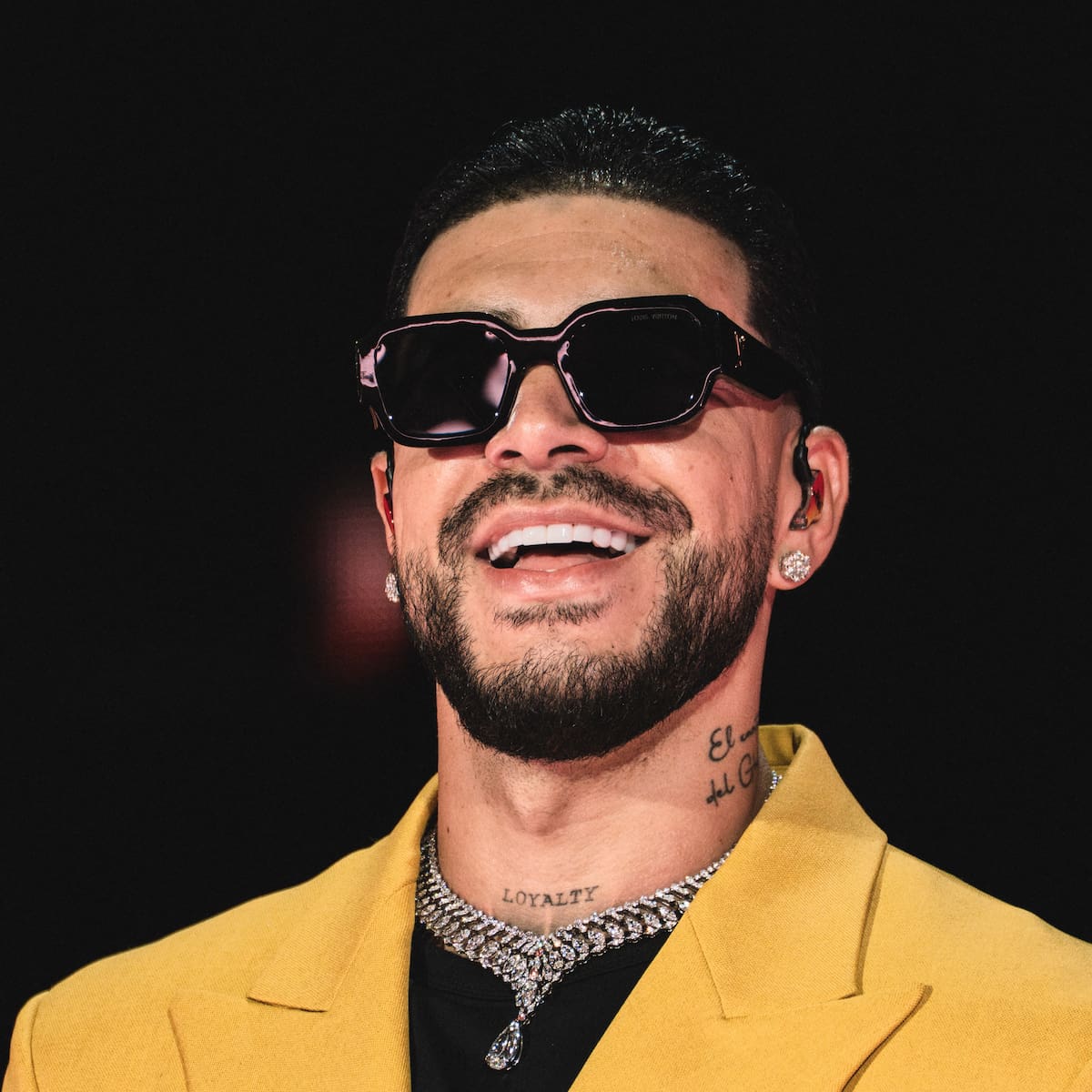 Ryan Castro consigue reunir a más de 77.000 personas y a artistas en el concierto más importante de su vida