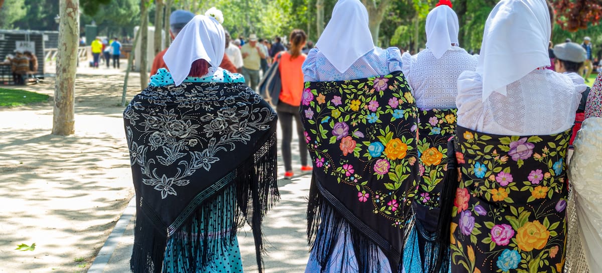 Chulapas en las Fiestas de San Isidro en Madrid