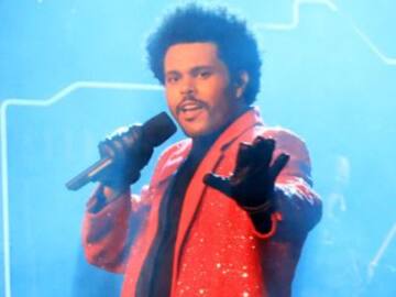Así fue la actuación de The Weeknd en la Super Bowl 2021