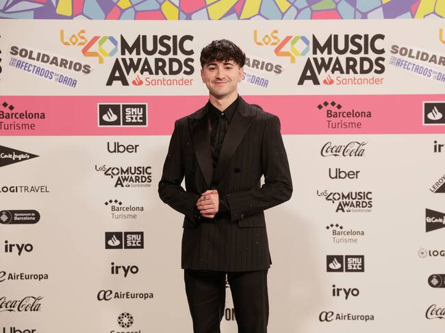 El tiktoker Yuni, que ha empezado este año a dar sus pinitos en la música, también ha estado en LOS40 Music Awards Santander para conocer de primera mano lo que se siente al estar entre estrellas.
