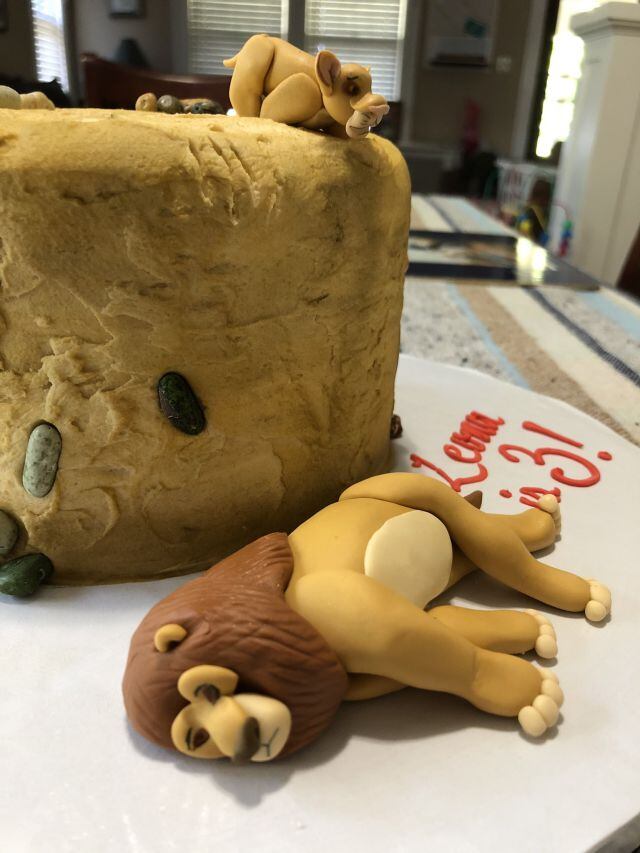 Hizo su pastel de El Rey León porque no quería compartir