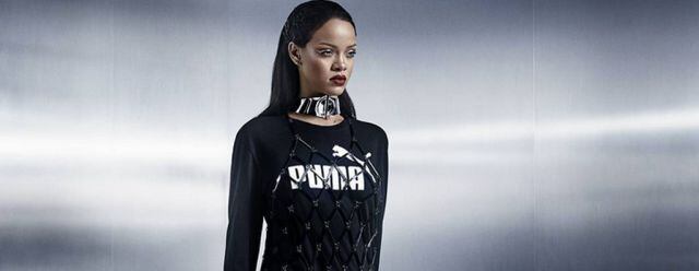 Rihanna y las zapatillas del año!