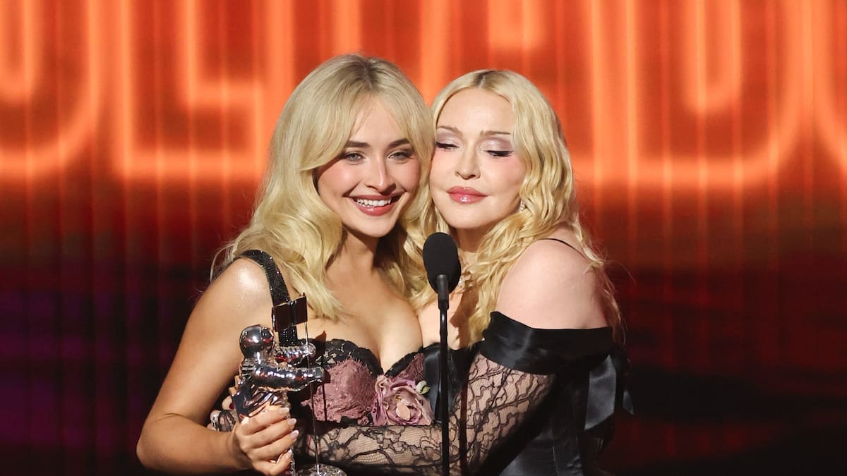 Sabrina Carpenter y Madonna: la verdad detrás del vestido que nunca le prestó la Reina del Pop (y cómo acabaron ganando un VMA juntas)
