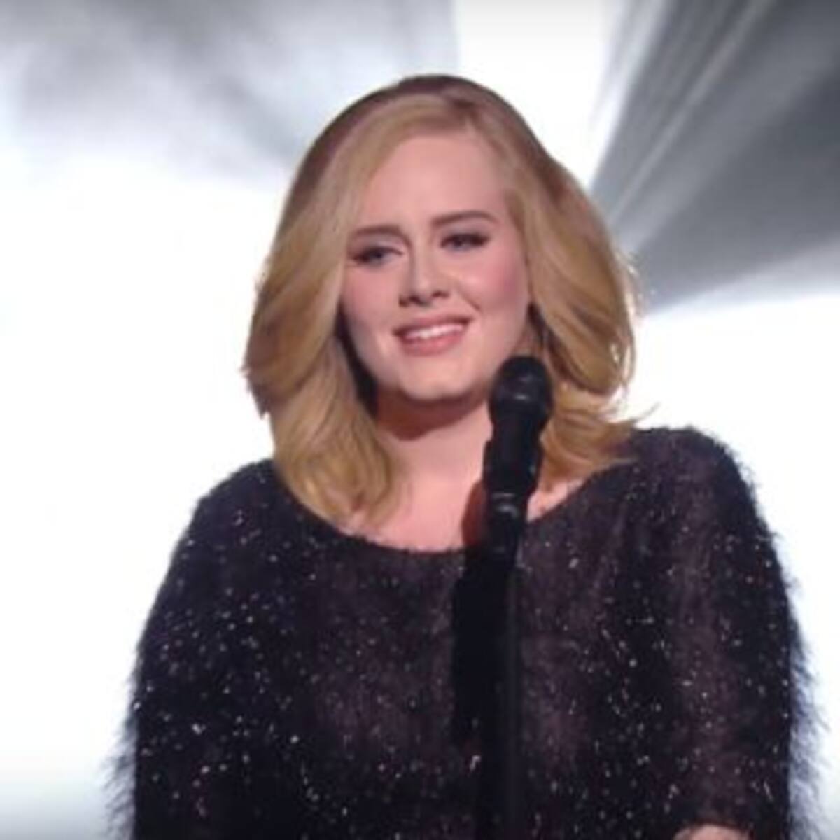¿Adele coquetea con el cine?