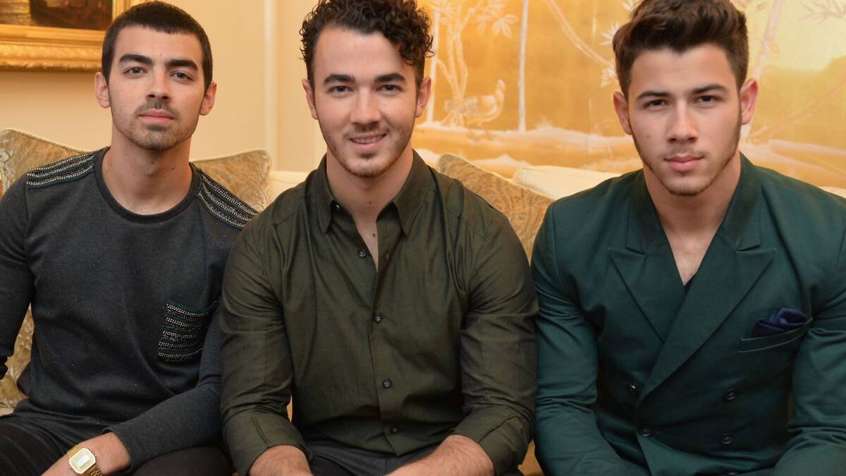 Lo nuevo de Jonas Brothers estaría “a la vuelta de la esquina”