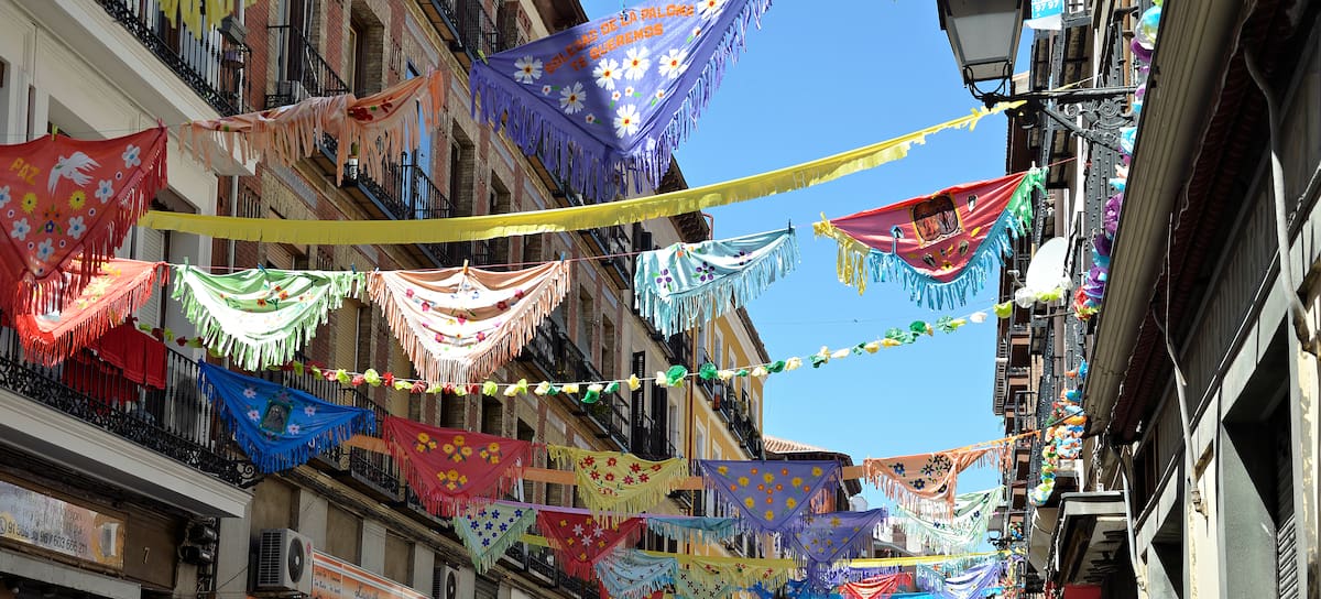 Fiestas en las calles de Madrid en verano