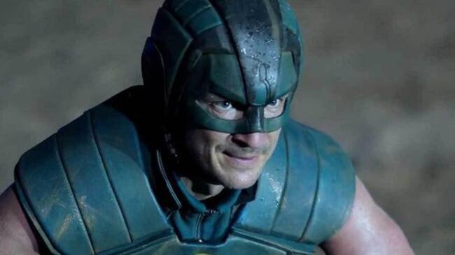 Nathan Fillion como T.D.K. en una escena de 'Escuadrón Suicida'