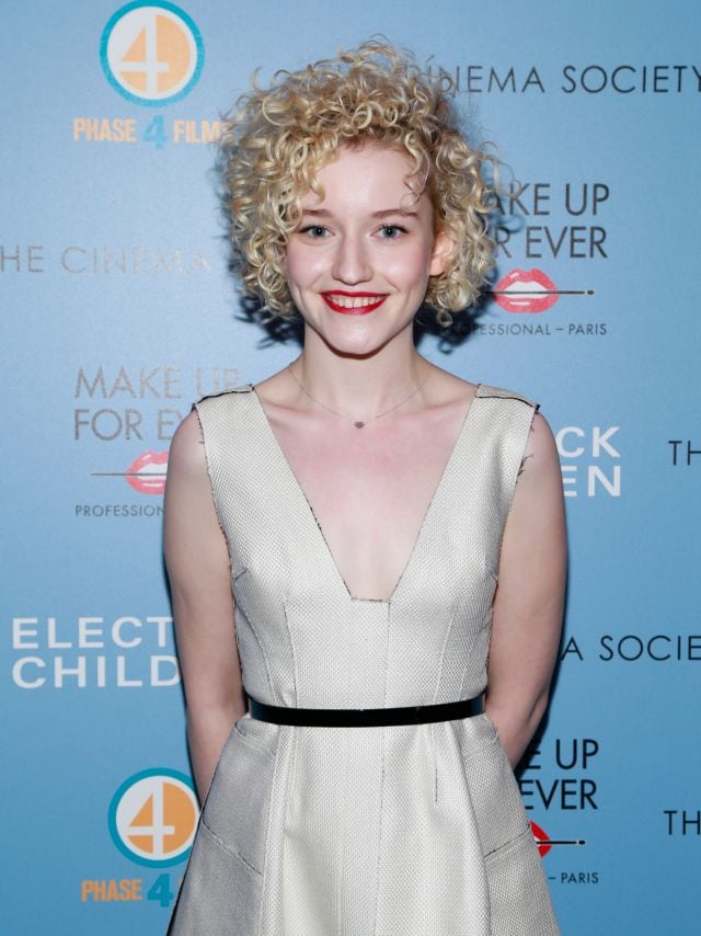 La actriz Julia Garner.