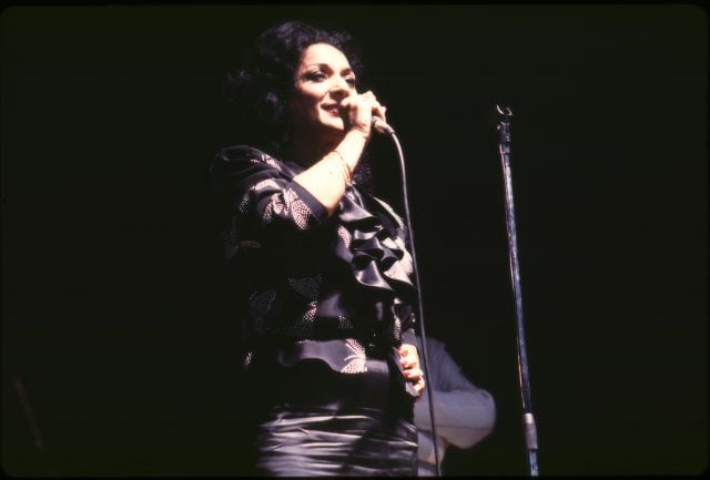 Lola Flores en concierto en Madrid, año 1982. / Foto: Miguel Palacios/Cover/Getty Images.