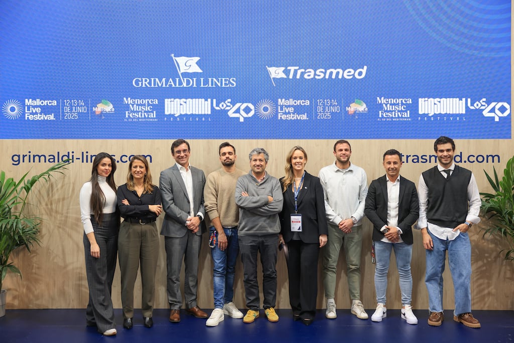 Raquel Lorenzo, MaJo García, Miguel Pardo, Miguel Torres, Pau Forner, Jana Peiro, Maurici Alfaras, Juanjo Talaván y Alberto Palao.