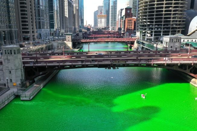 El río verde de Chicago.