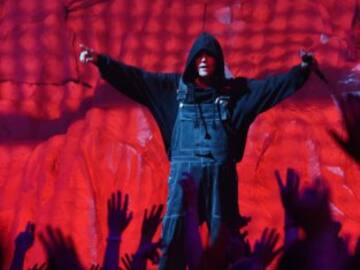 Regreso triunfal de Justin Bieber a los MTV VMAs 2021 con una actuación lunática tras seis años de ausencia