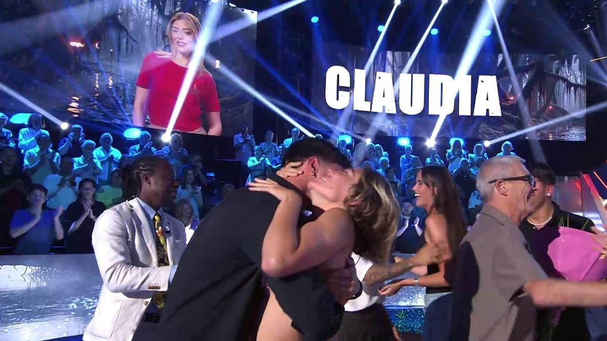Claudia confiesa de qué se arrepiente de su paso por ‘Supervivientes 2026’ en su llegada a plató