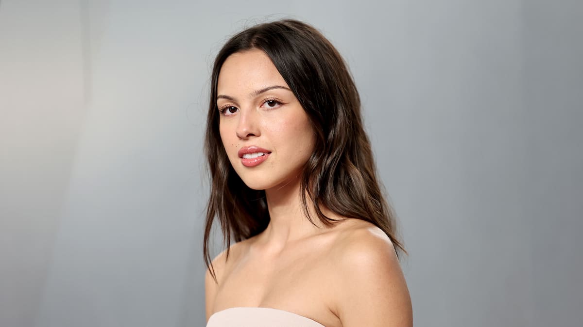 Pillan a Olivia Rodrigo de cita con un cantante meses después de su ruptura con Louis Partridge