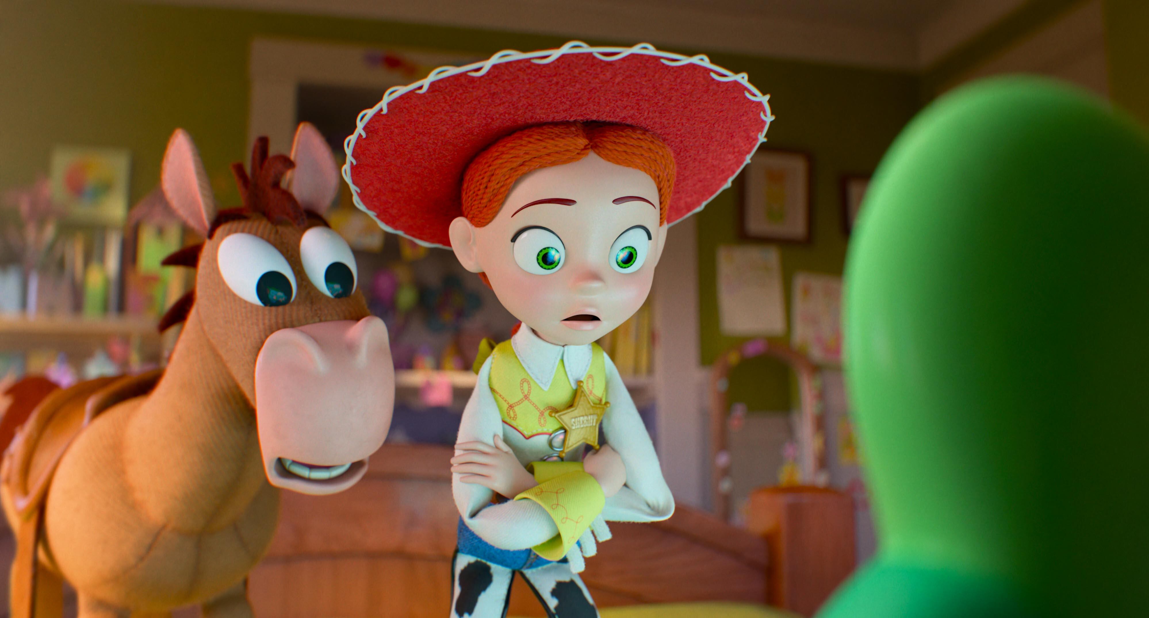 Perdigón y Jessie con Lilypad en 'TOY STORY 5'. / Pixar