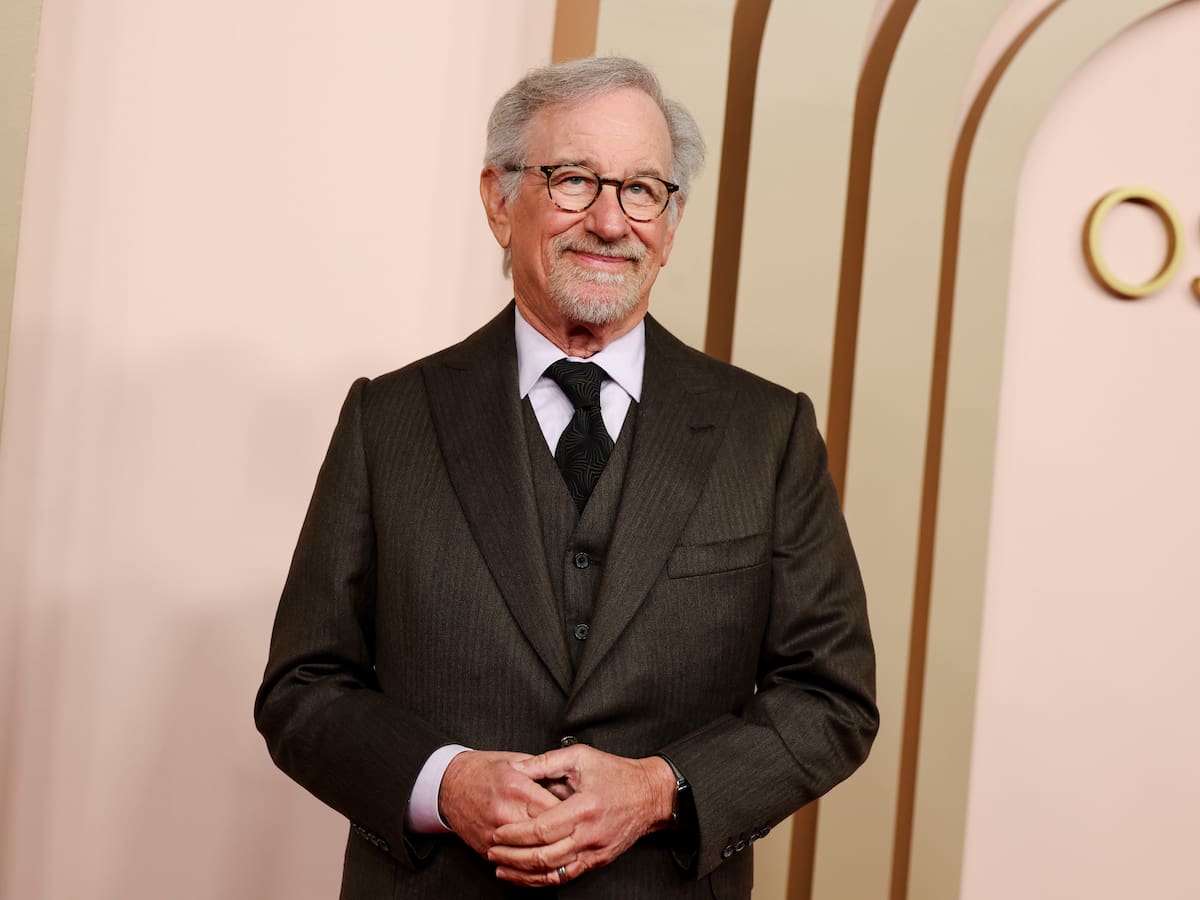Steven Spielberg alcanza el estatus EGOT tras ganar su primer Grammy