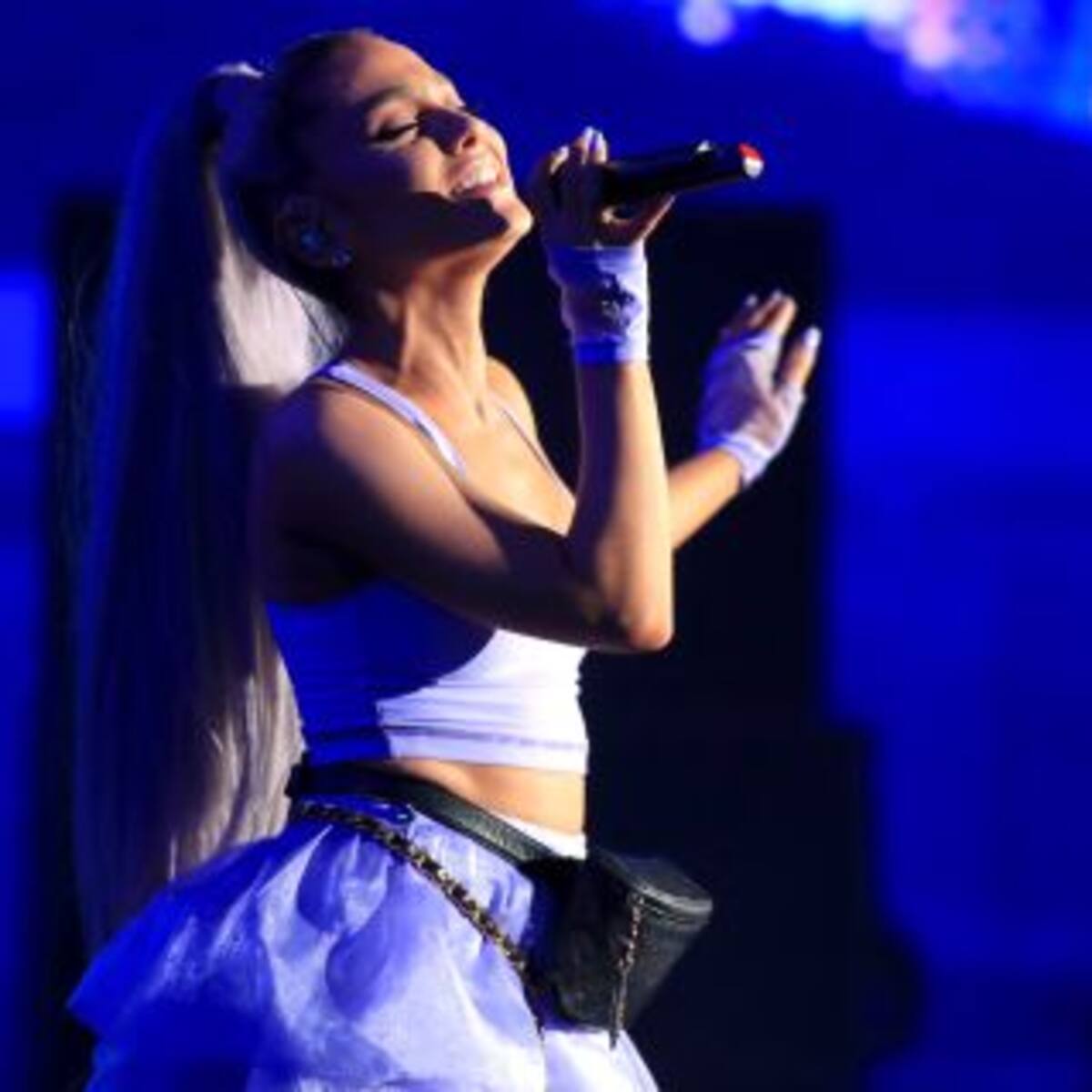 La primera foto de Ariana Grande junto a su nuevo novio