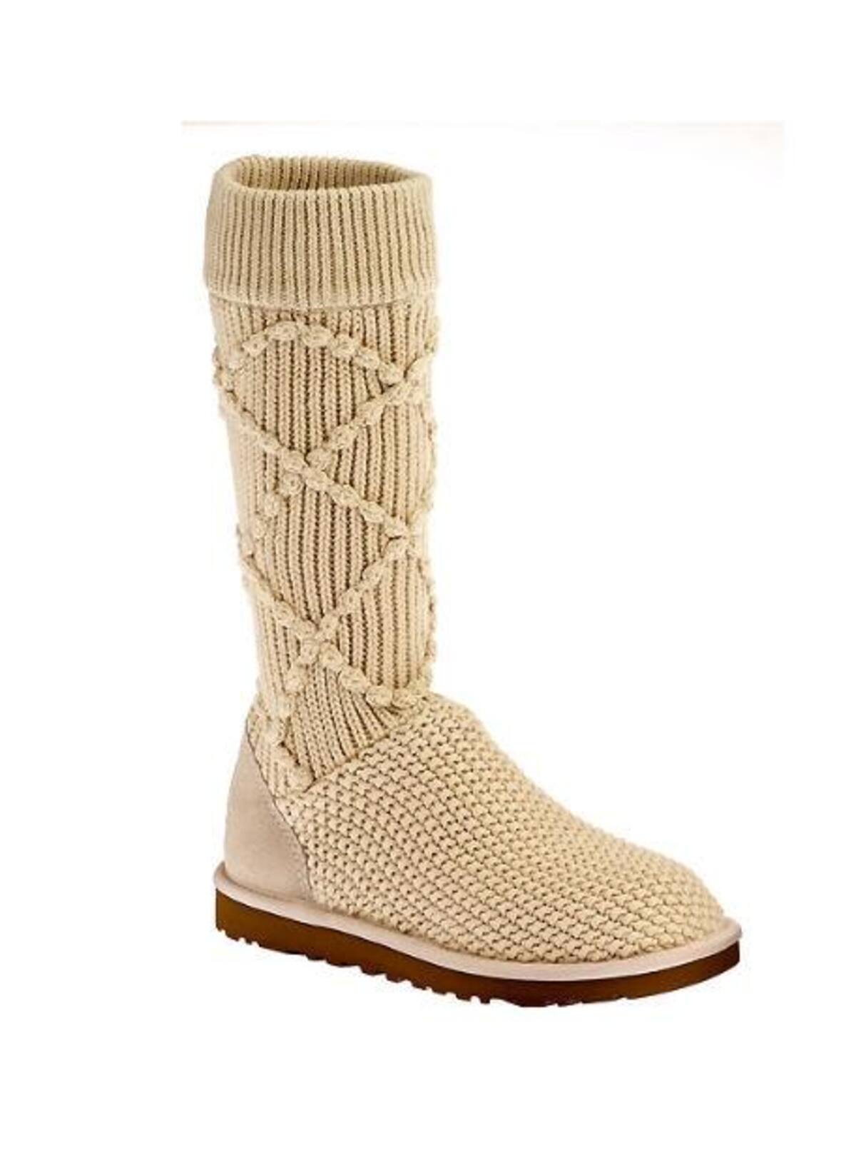 La bota Argyle combina un modelo clásico y el acogedor tacto del punto para un look casual. De la firma UGG Australia.