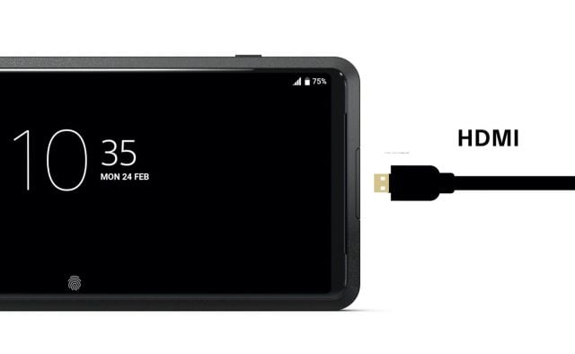 El primer móvil con HDMI.