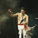La canción que Freddie Mercury escribió a Elvis Presley en un baño en diez minutos