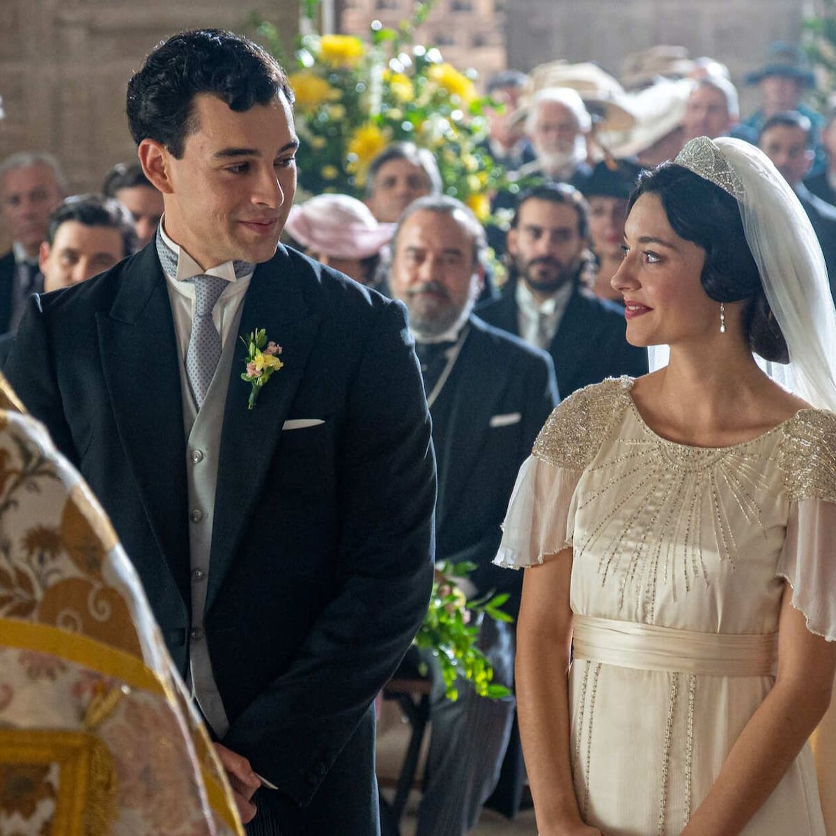 La Promesa da el salto al 'prime time' de La 1 con la boda de Curro y Ángela: "No será como ellos soñaban"