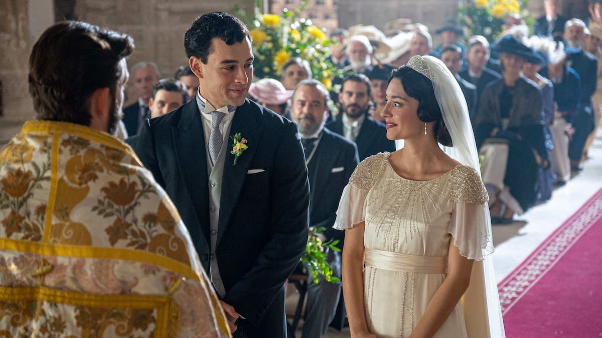 La Promesa da el salto al 'prime time' de La 1 con la boda de Curro y Ángela: "No será como ellos soñaban"