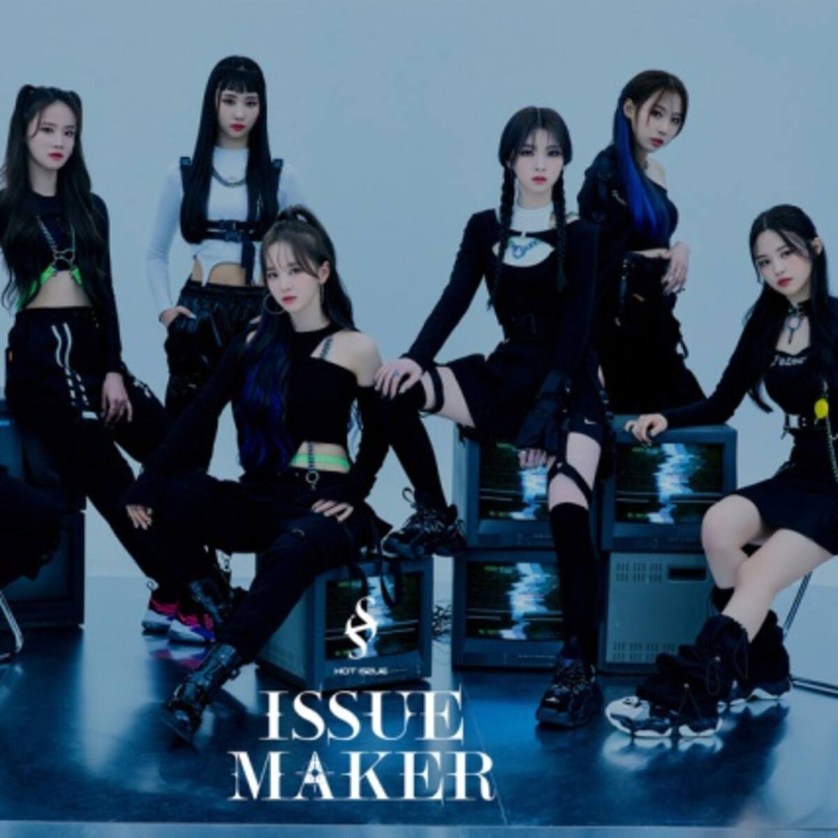 HOT ISSUE realió su debut