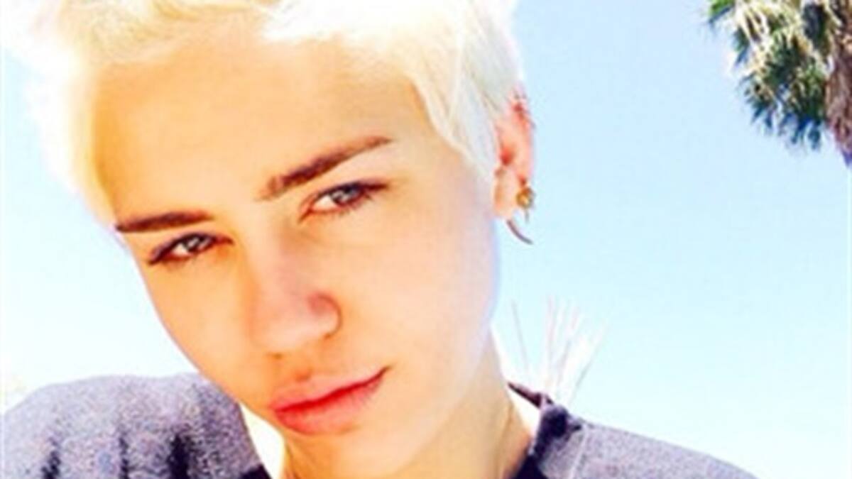 ¿Miley Cyrus se comunica con los muertos?