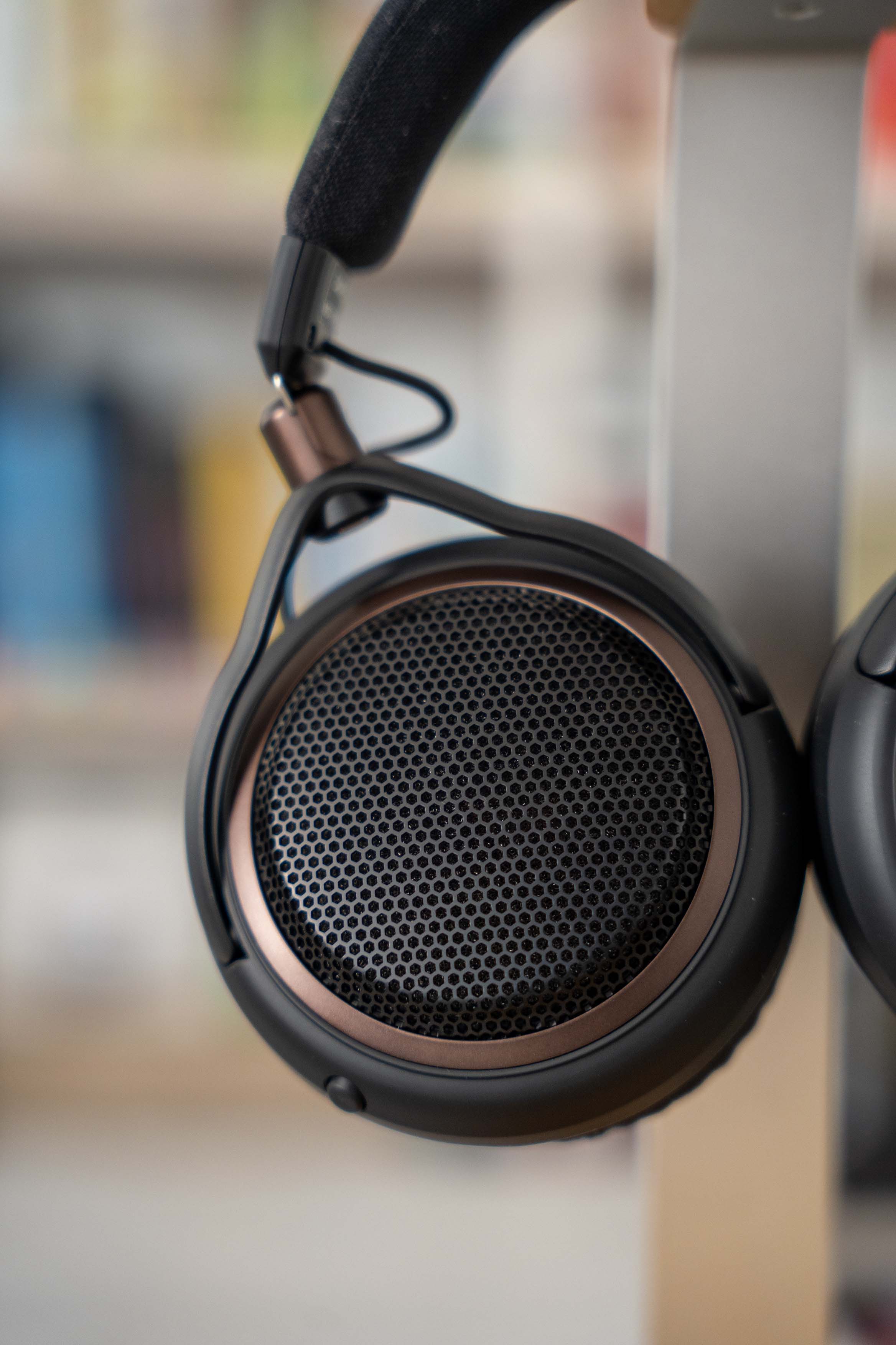 Audio-Technica ATH-AL5NC: La libertad del sonido abierto sin cables