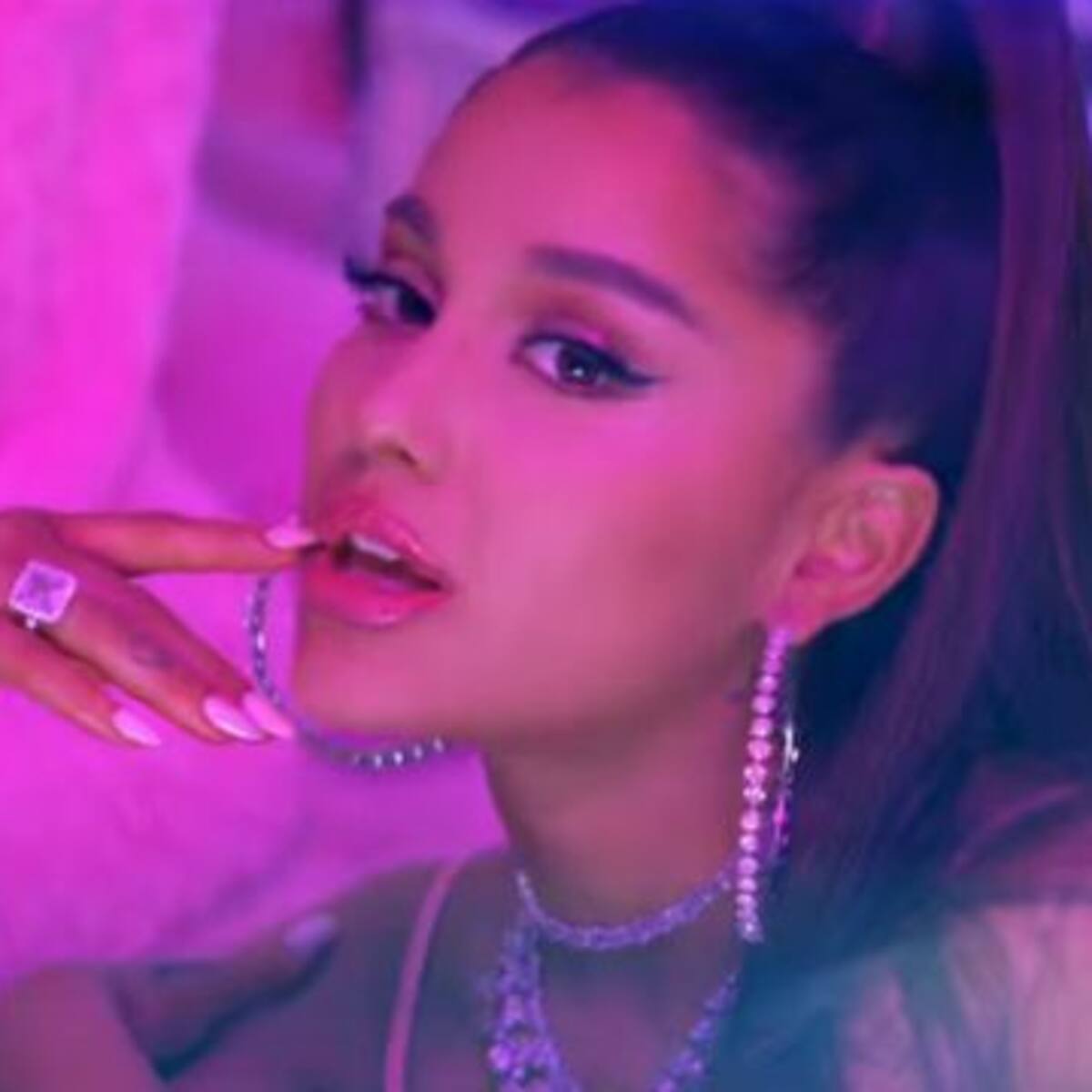 Ariana Grande admitió que jamás pudo olvidar a Mac Miller