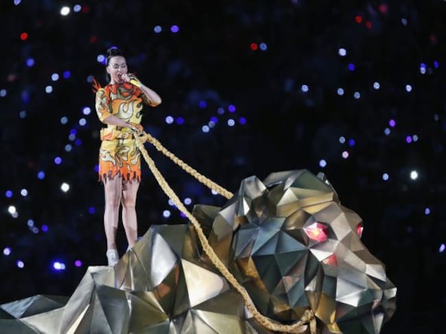 Katy Perry en el medio tiempo de la Super Bowl de 2015