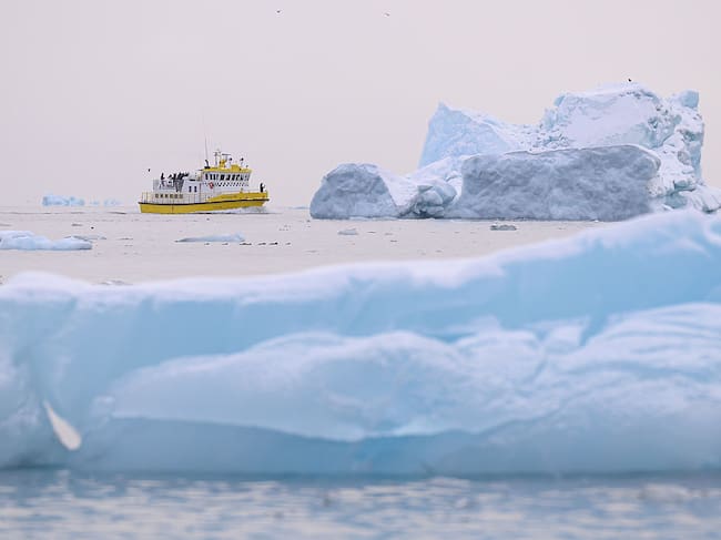 El deshielo del Ártico abre nuevas rutas marítimas.