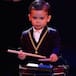 ASÍ TOCA HUGO, EL NIÑO DEL TAMBOR GANADOR DE ‘GOT TALENT’, PARA SUS VECINOS EN EL BALCÓN