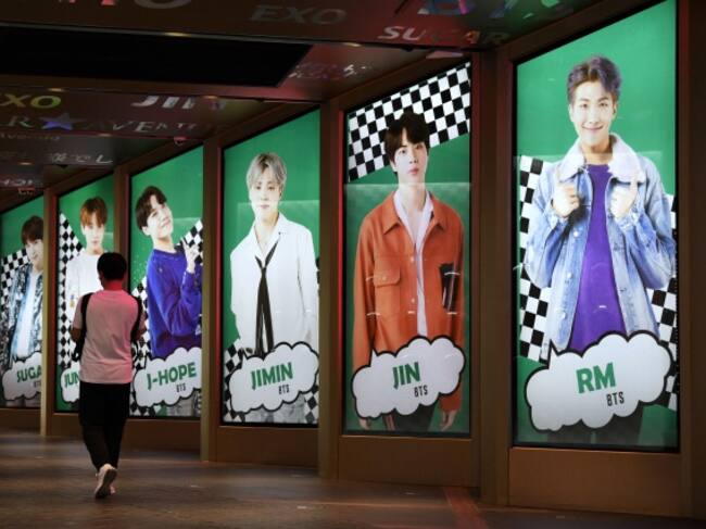 Carteles de BTS en las calles de Seúl (Corea del Sur)