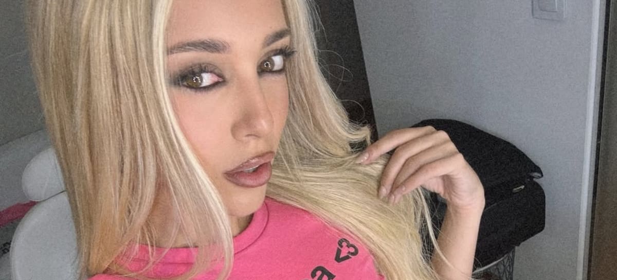 Ana Mena con una camiseta de Pa ti toa