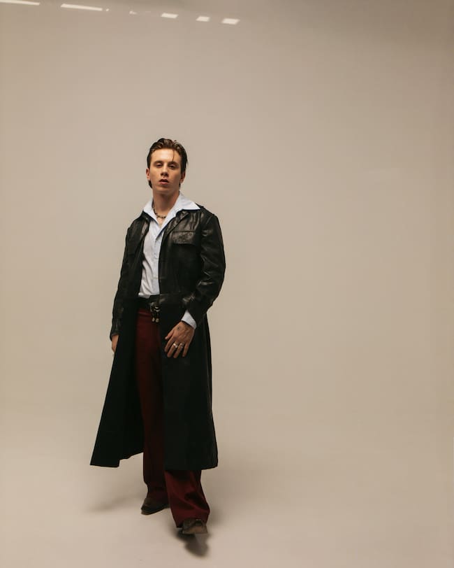 Imágenes de promoción de Walls.