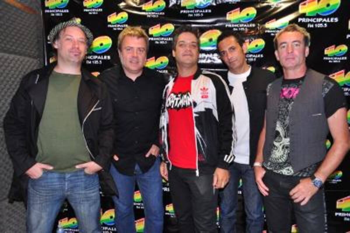 Los Pericos