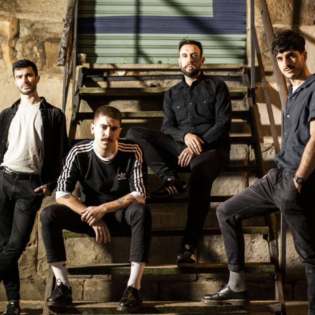 Ezpalak reafirma su estilo con 'Kolpatu Topatu'