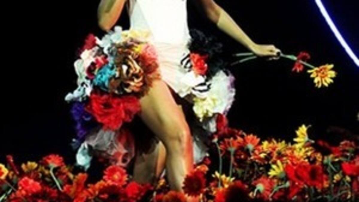 Rihanna iguala el récord de Elvis