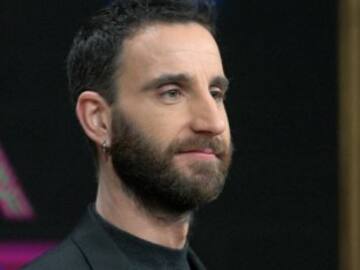 Dani Rovira muestra su desacuerdo con un verso de Joaquín Sabina