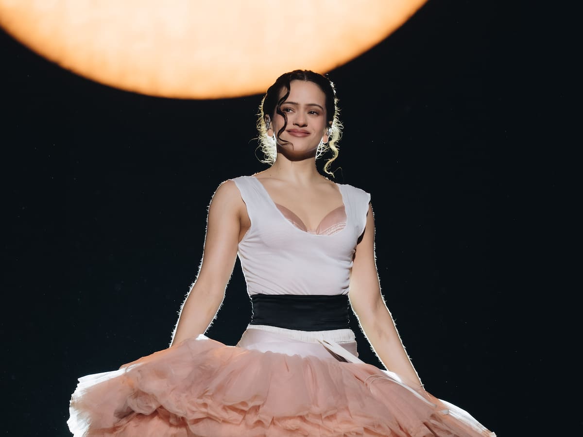 Rosalía contempla un futuro disco de samba tras declararse fan de Caetano Veloso en Brasil